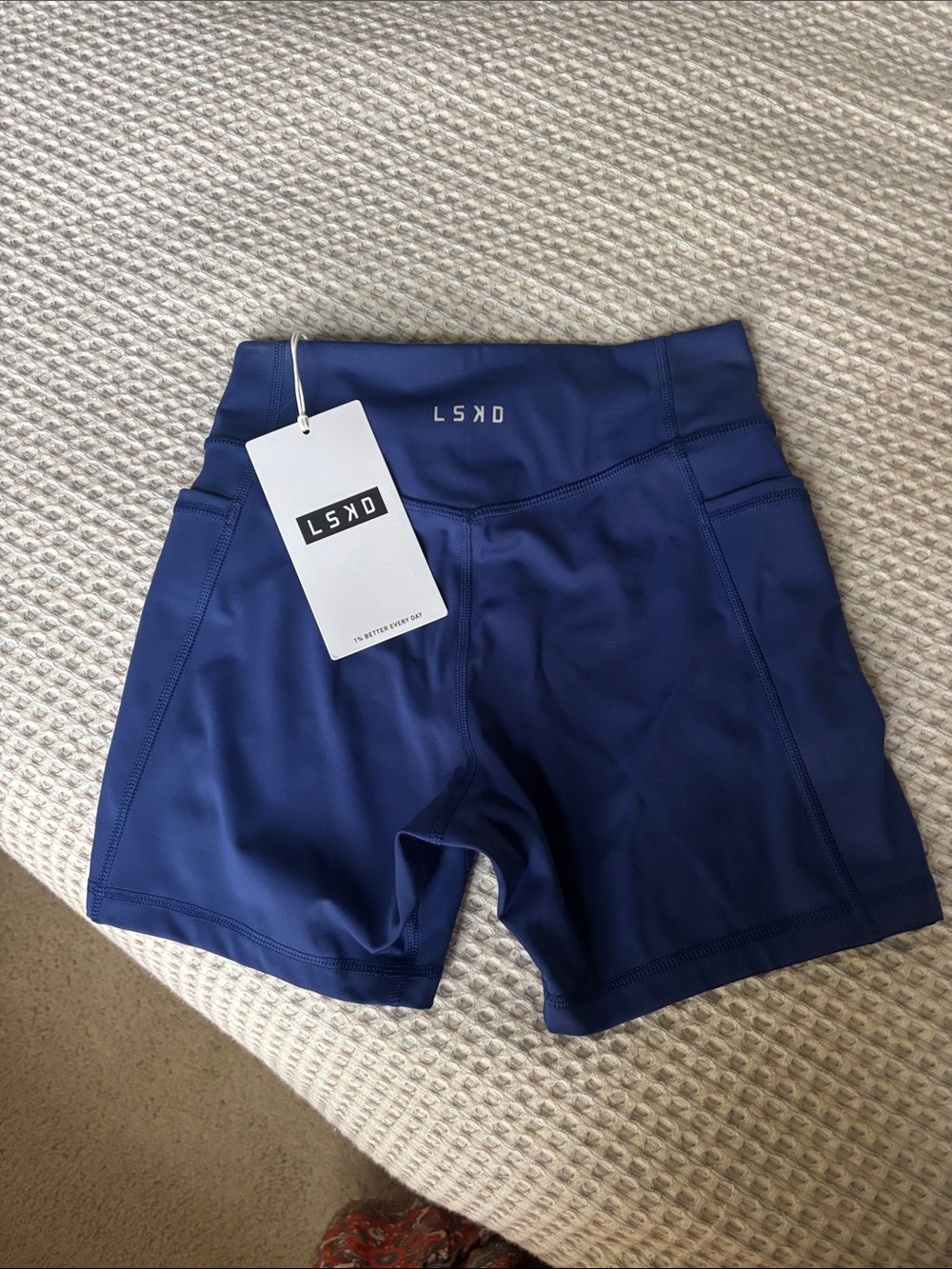 NWT LSKD shorts